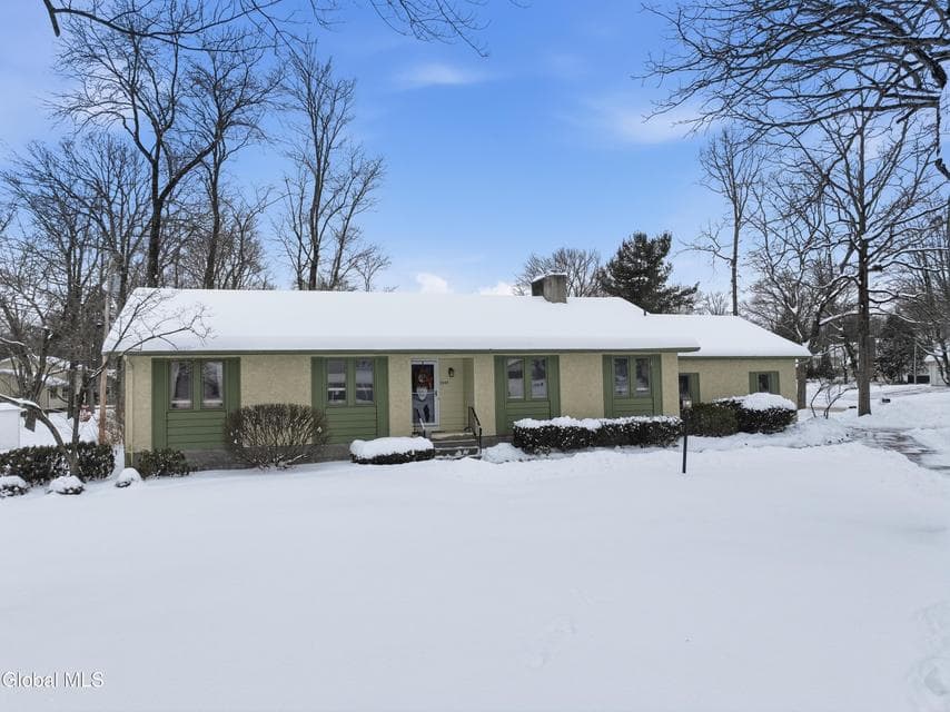 2448 Westminster Way, photo 2
