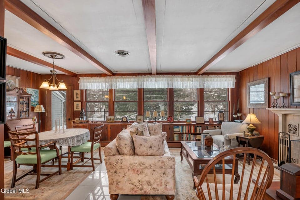 5 Maple Ridge Avenue, photo 4