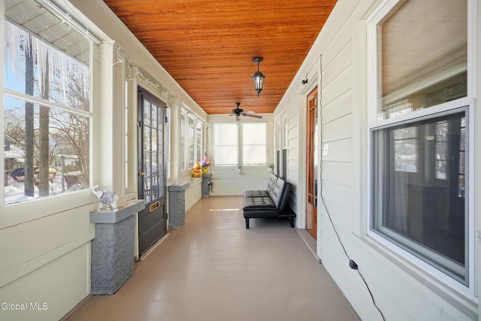 128 Old Loudon Road, photo 4