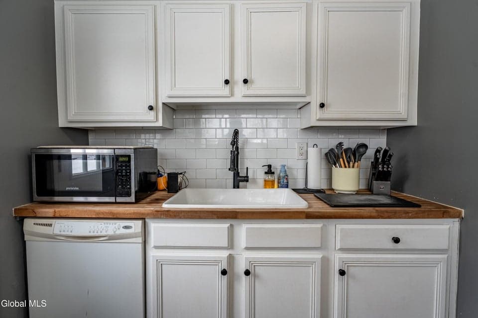 62 Keeler Drive, photo 3