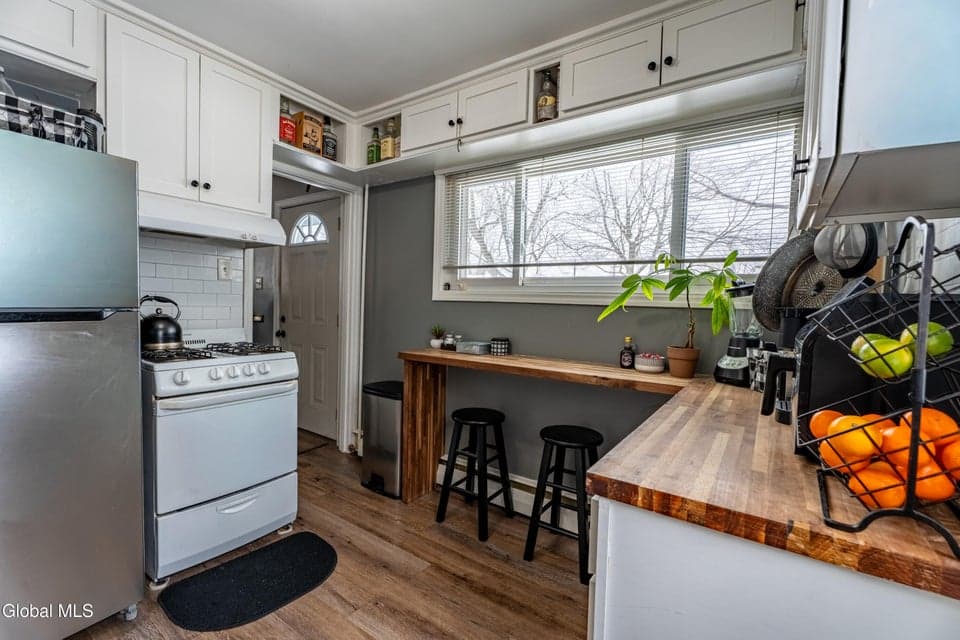 62 Keeler Drive, photo 4