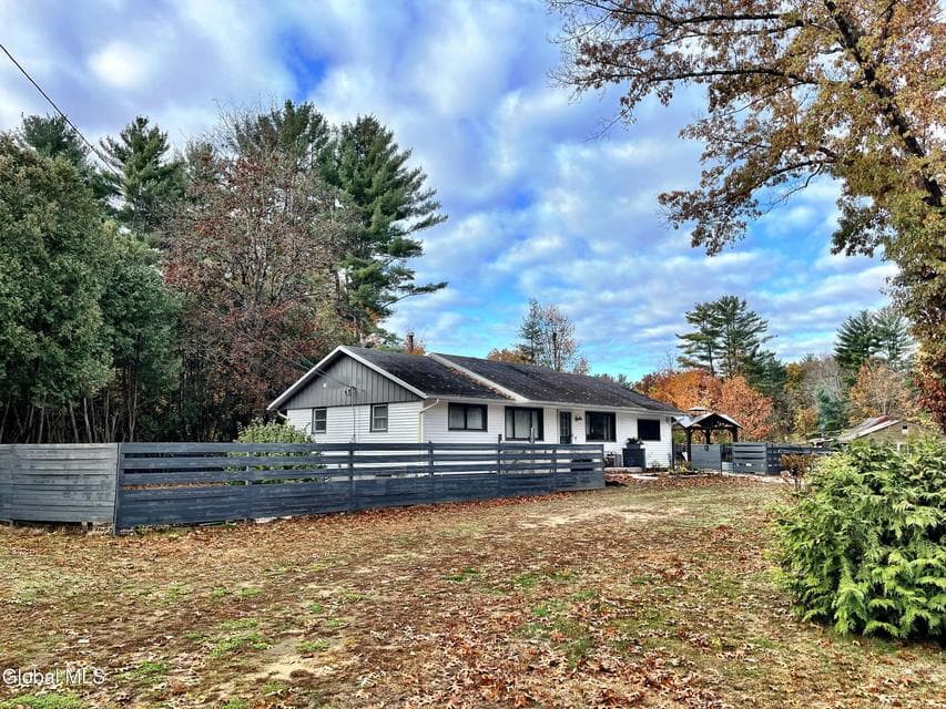 1 Hathorn Boulevard, photo 1