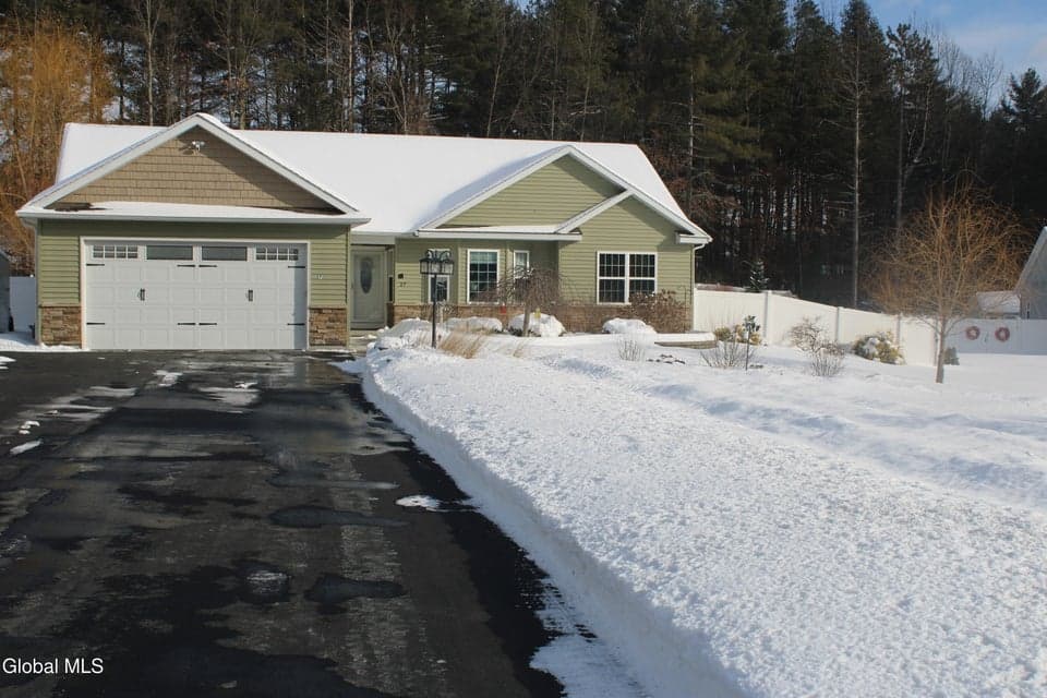 27 Elk Ridge Drive, photo 1