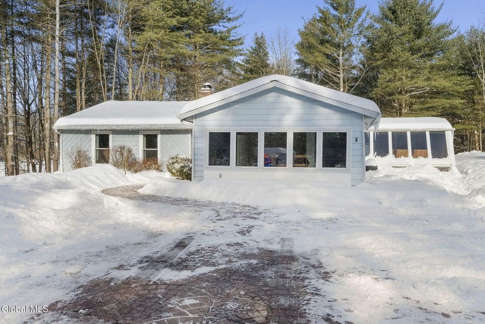241 Lape Road, photo 2