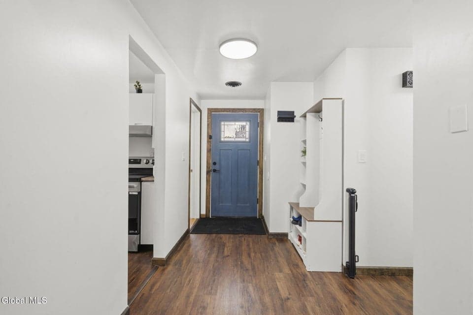 241 Lape Road, photo 4