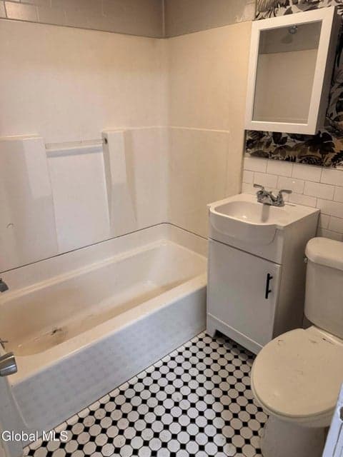 331 2nd Street, photo 5