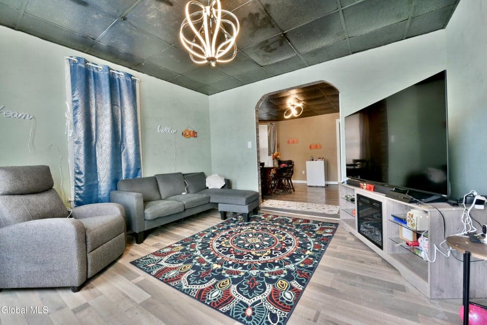 107 Dove Street, photo 5