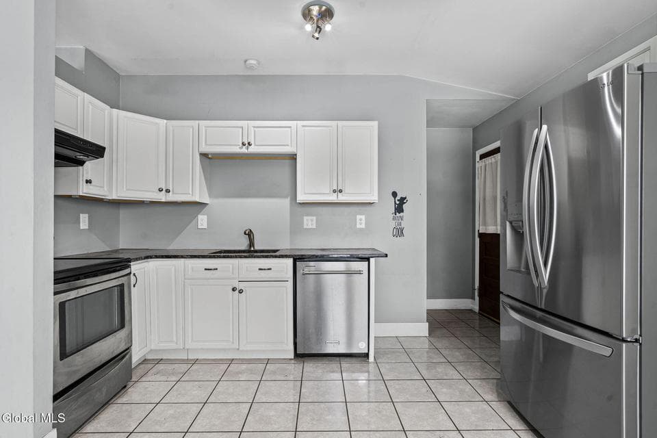 4 Silverberry Place, photo 4