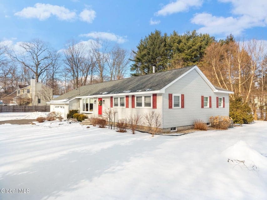 751 Carlton Road, photo 4