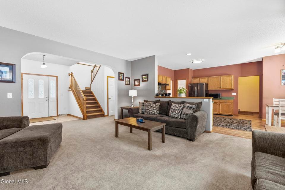 132 Hudson Pointe Boulevard, photo 5