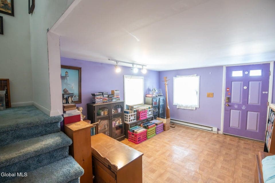 24-26 E Dillenbeck Drive, photo 5