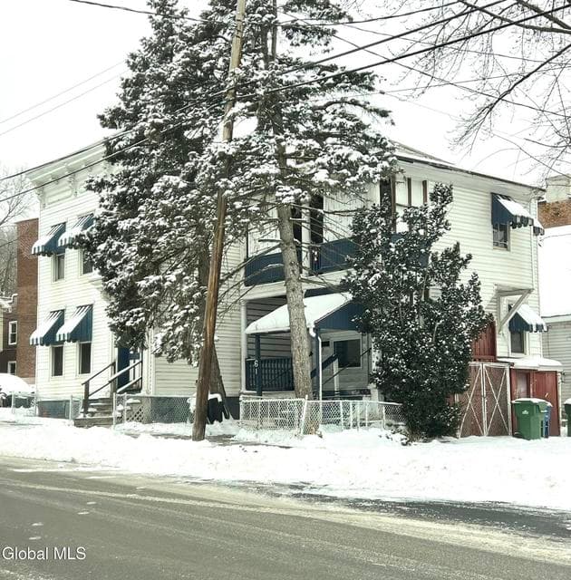 61 Columbia Street, photo 1