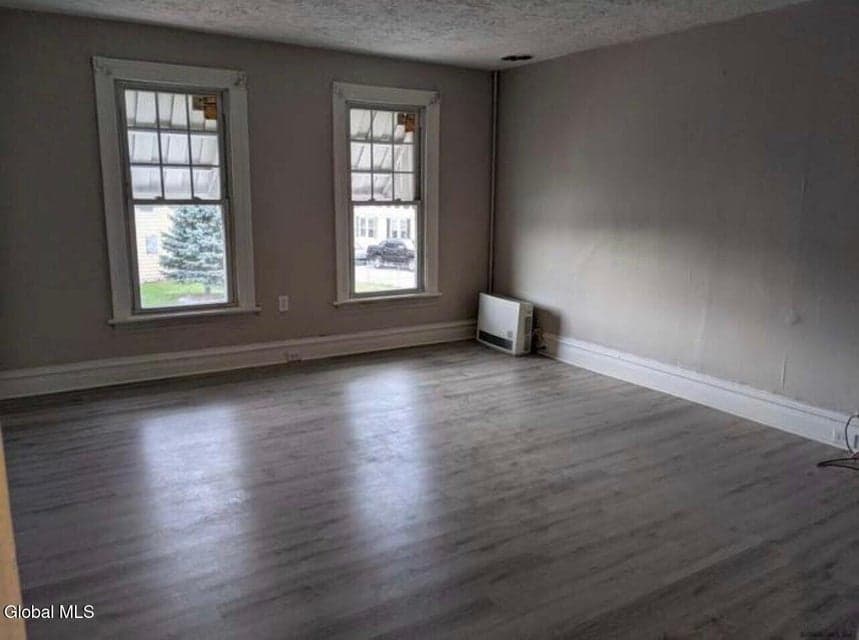 61 Columbia Street, photo 4