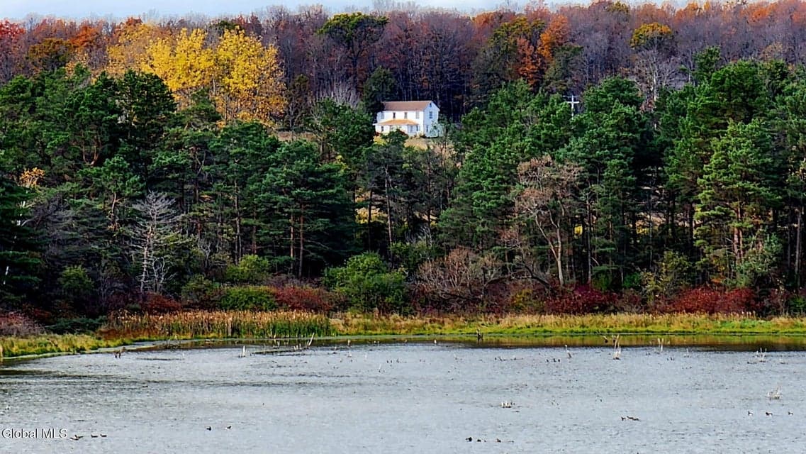 2071 Highway Route 20, photo 1