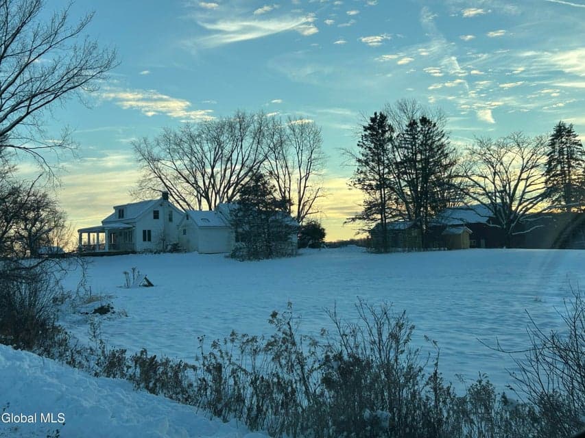 259 State Line Road, photo 2