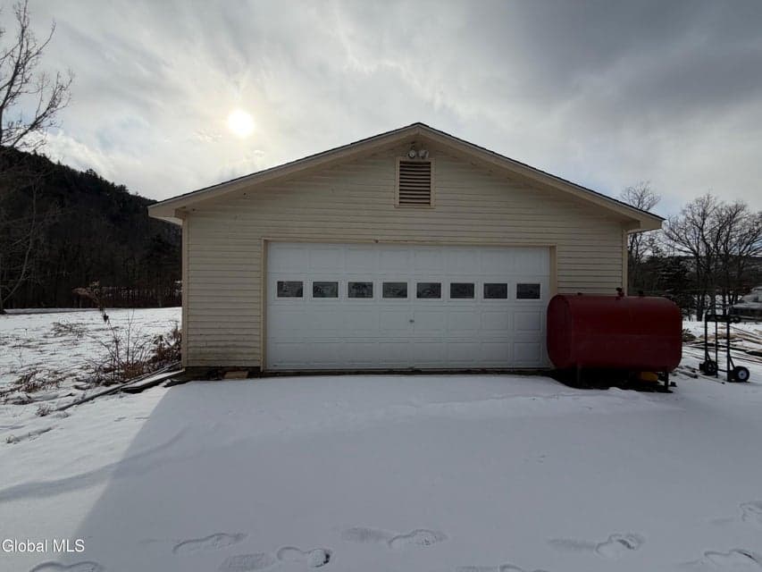 404 Black Point Road, photo 3