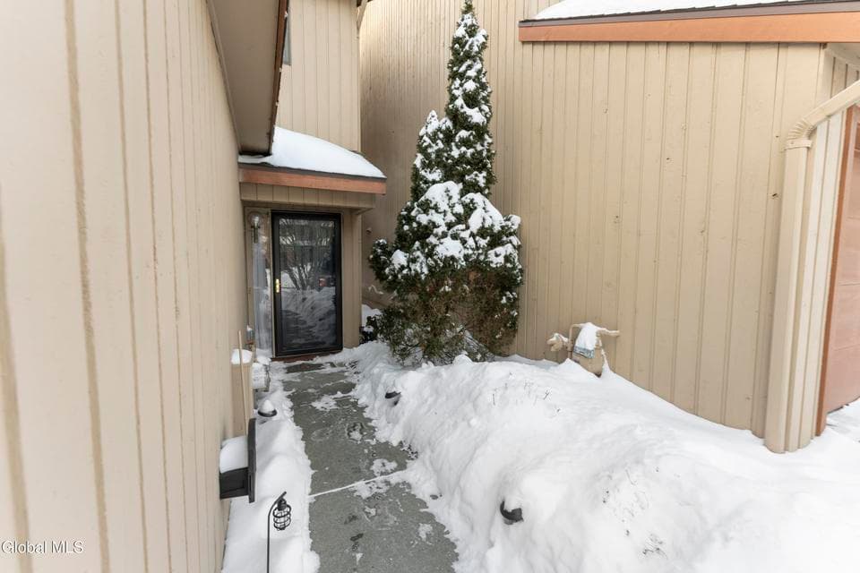 216 Harvard Road, photo 3