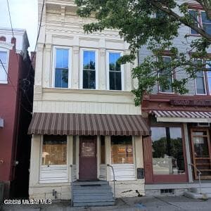 192 S Main Street