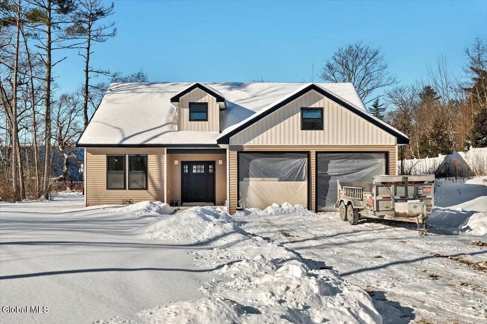 36 Locust Grove Road, photo 2