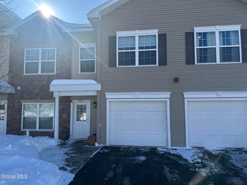 406 Worthington Terrace, photo 1