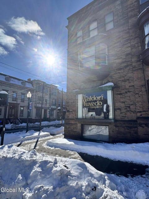204 Lancaster Street, photo 3