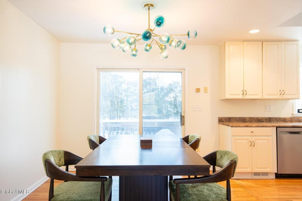 8 Sherbrook Drive, photo 5