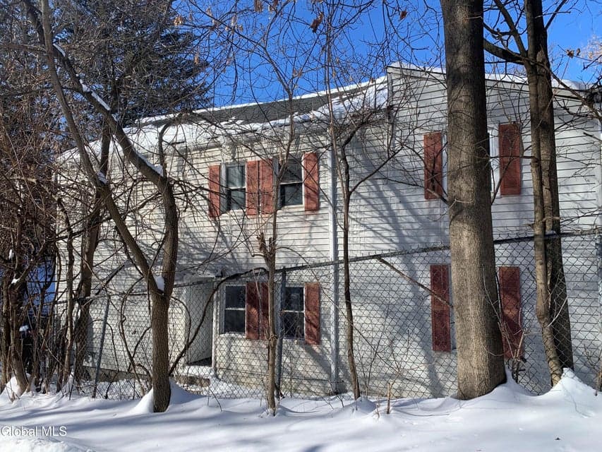 55 Tyler Street, photo 4