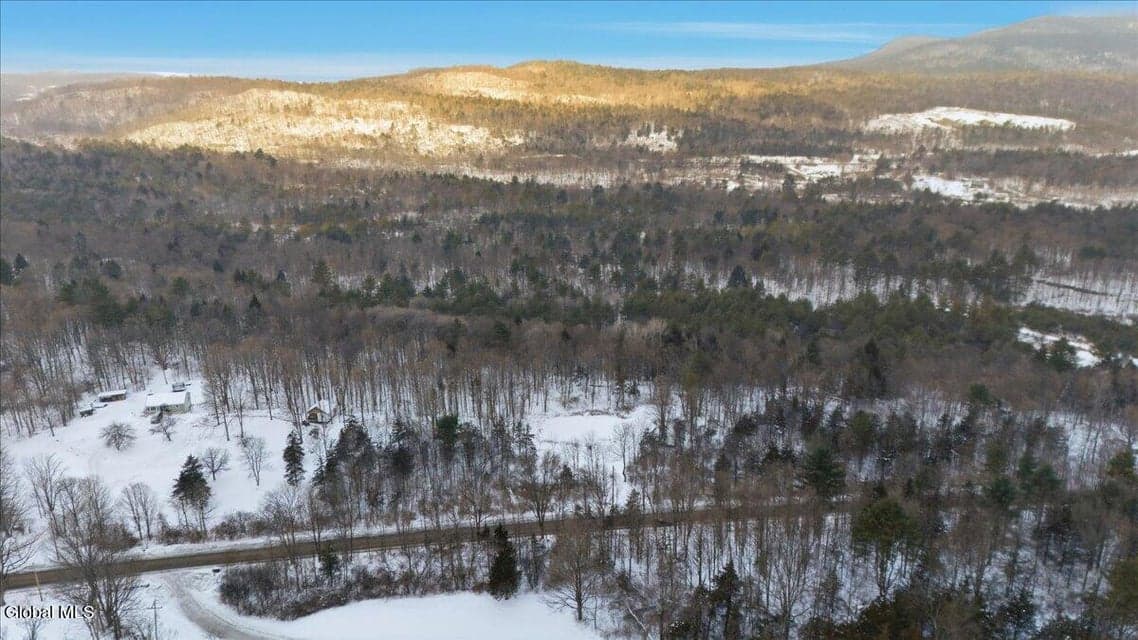 367 Clay Hill Road, photo 1