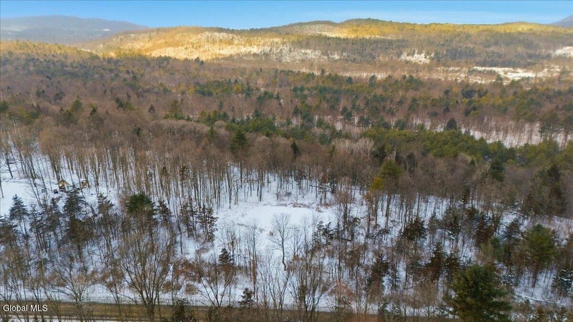 367 Clay Hill Road, photo 3