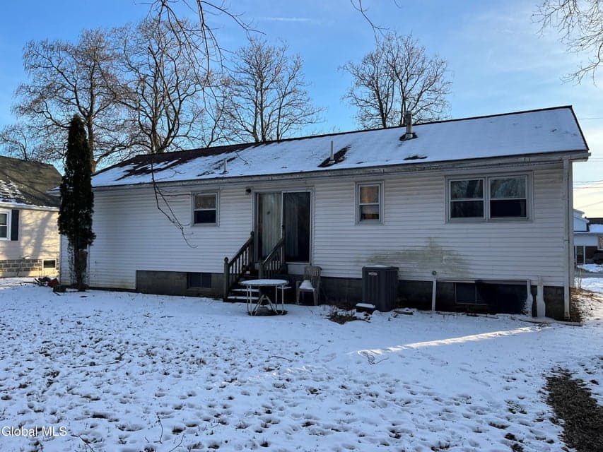 1377 Tracy Avenue, photo 4