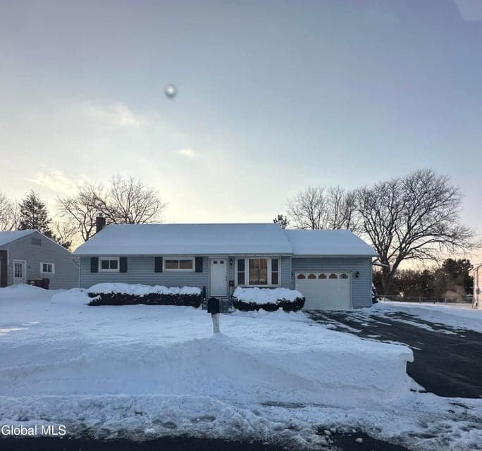 4 Krug Court