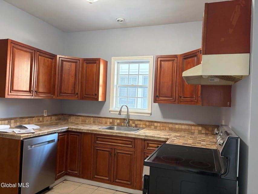 17 Winthrop Avenue, photo 4