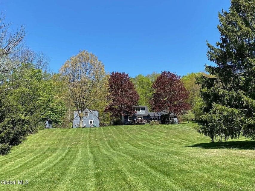 122 Batavia Heights Circle, photo 1