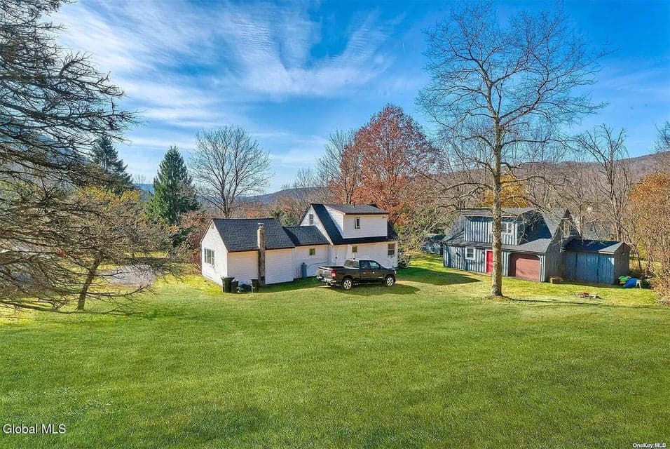 122 Batavia Heights Circle, photo 2