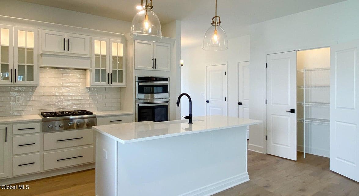 59 Heritage Way, photo 2