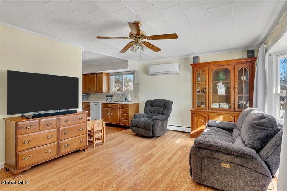 57 Keeler Drive, photo 3