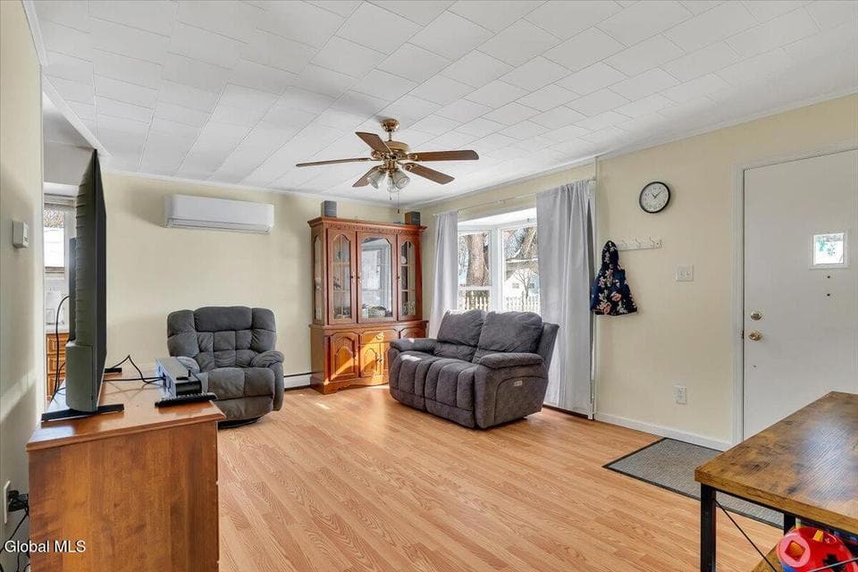57 Keeler Drive, photo 4