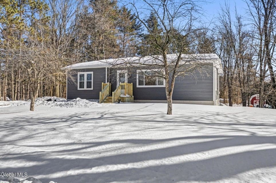 1228 Simons Road, photo 3