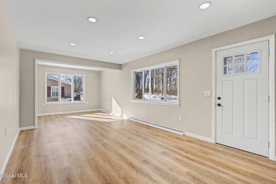 1228 Simons Road, photo 4