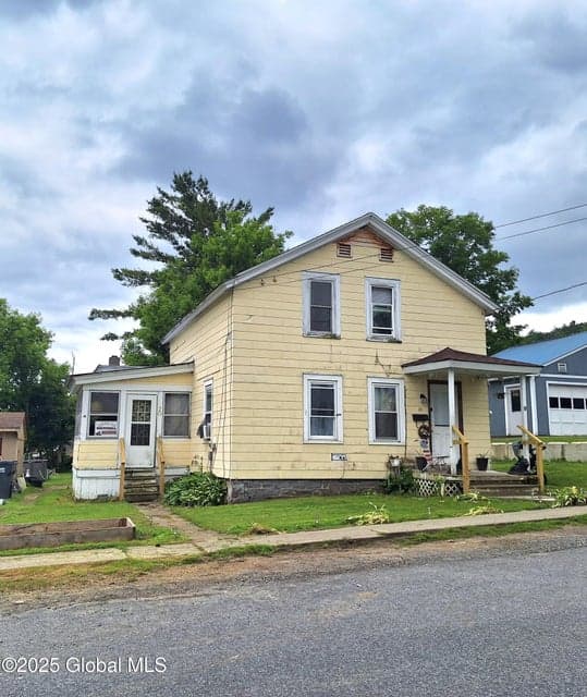 20 Adams Street, photo 1