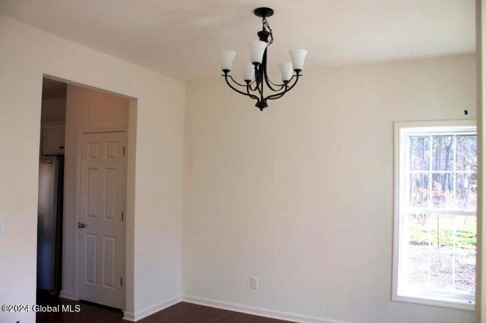 914 Ridgeview Circle, photo 3