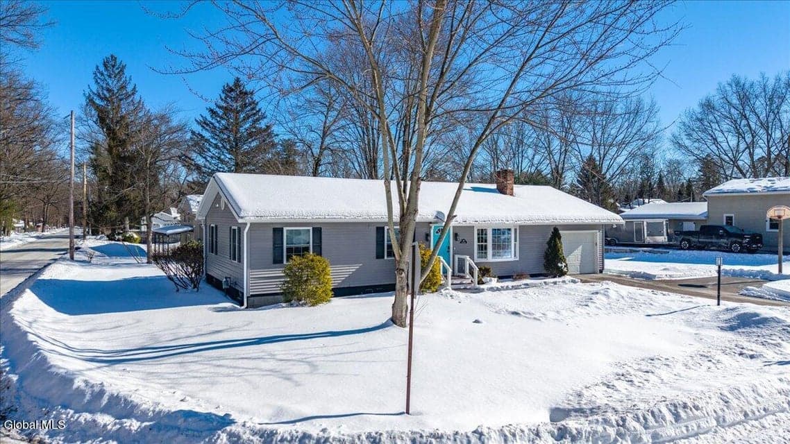 40 Lee Street, photo 2