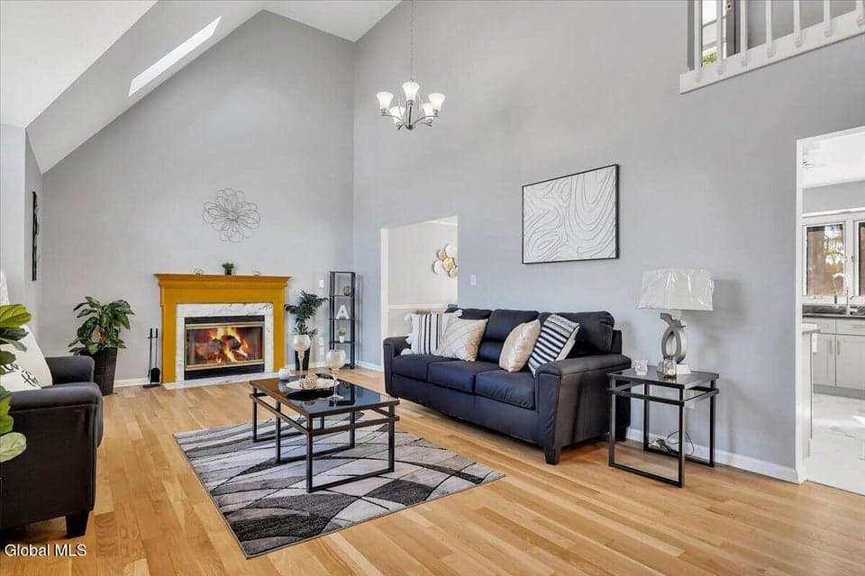 217 Long Meadow Lane, photo 3