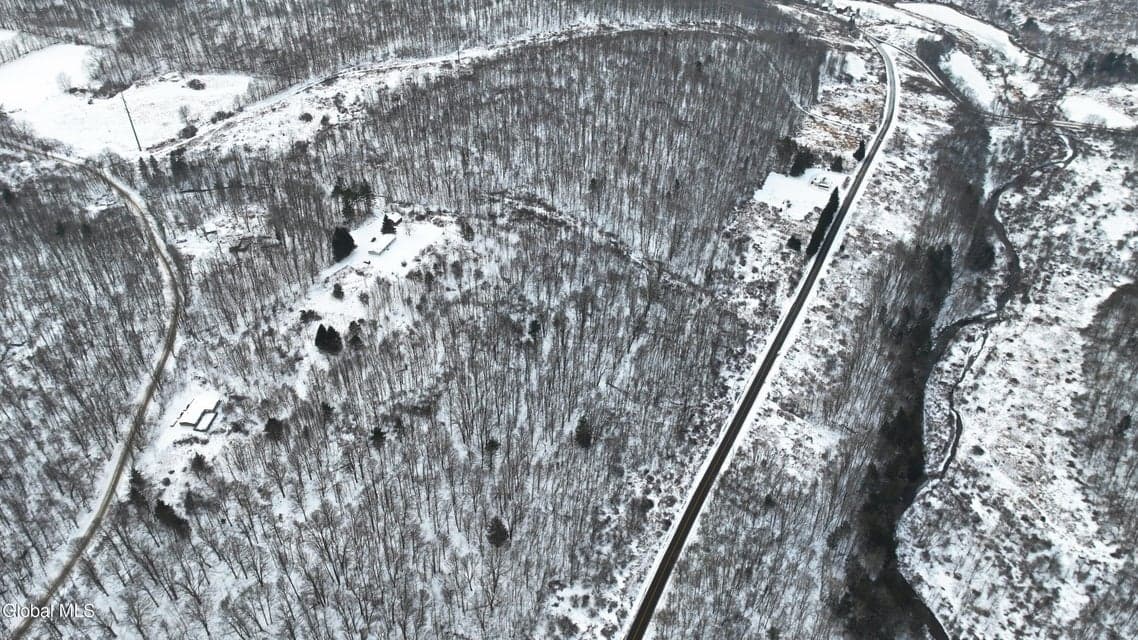 L32.122 County Highway 14, photo 4
