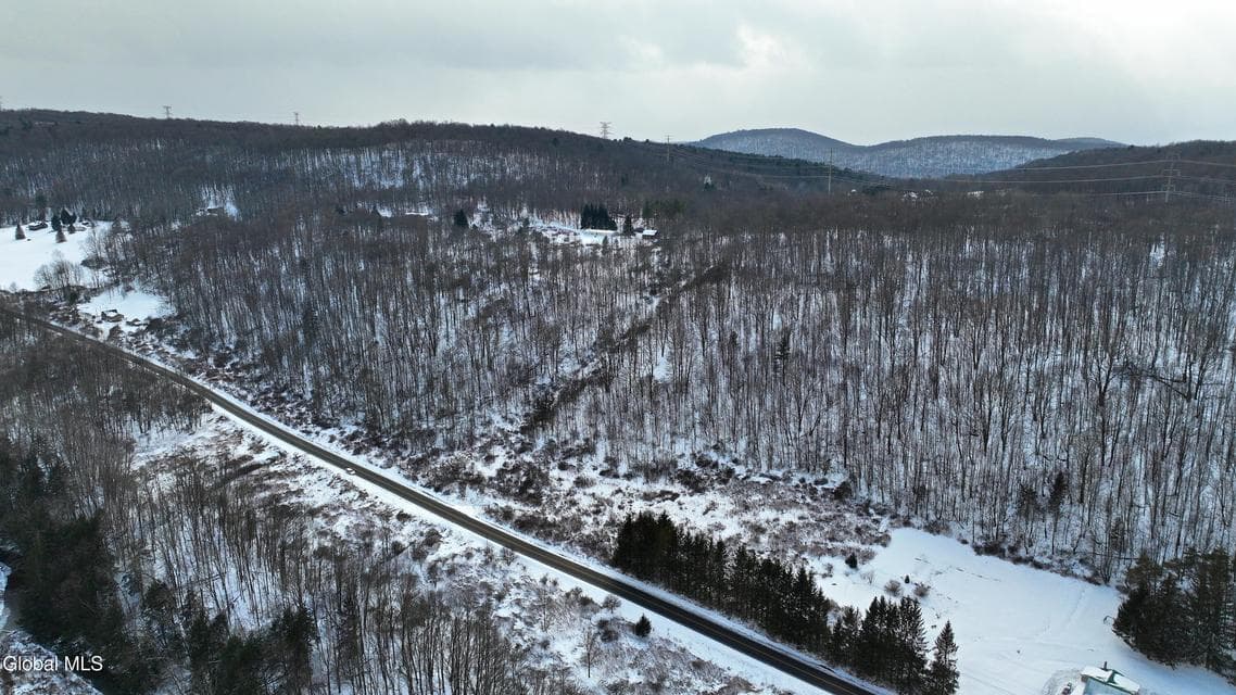 L32.122 County Highway 14, photo 1