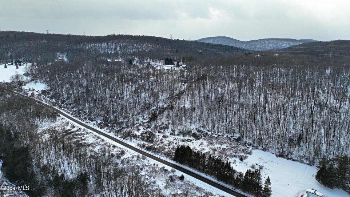 L32.123 County Highway 14, photo 3