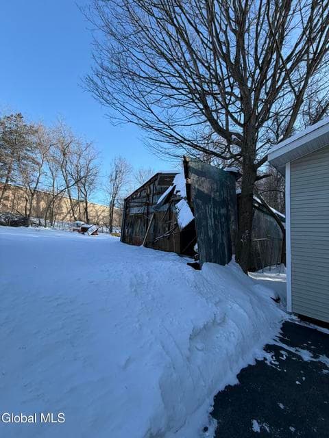 133-135 Clizbe Avenue, photo 3