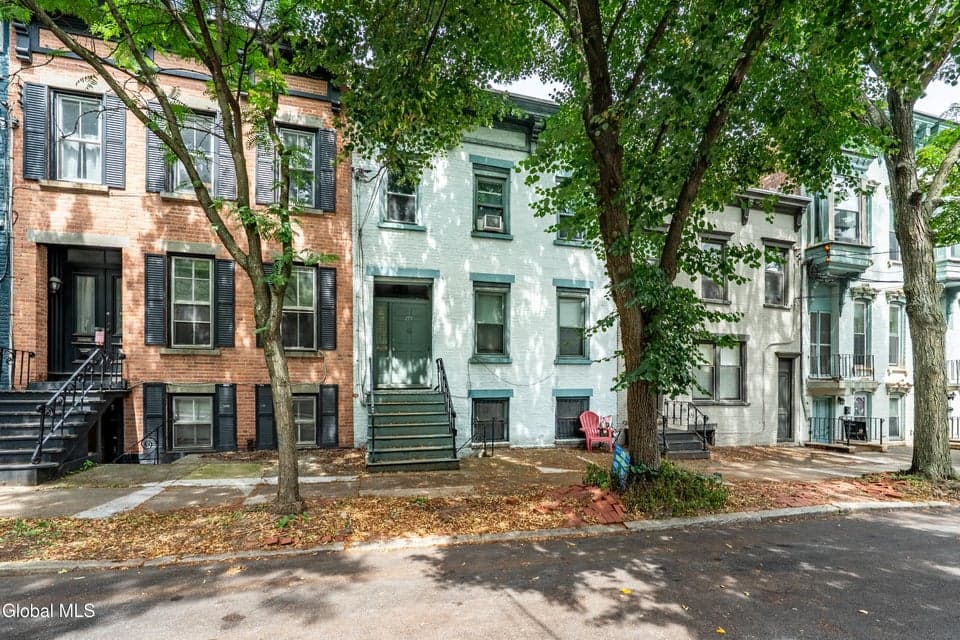 177 Lancaster Street, photo 1