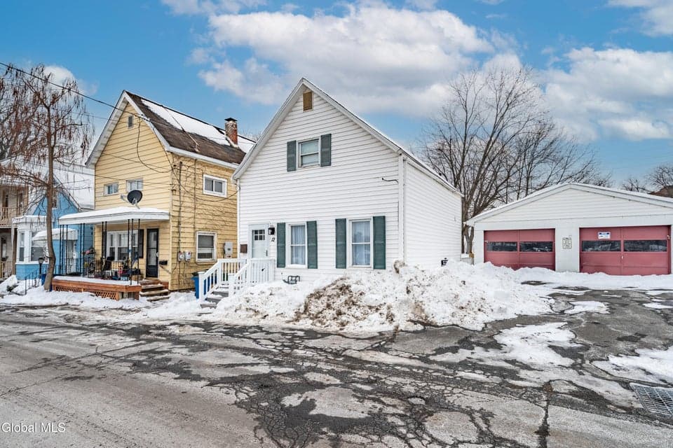 12 Oliver Street, photo 1