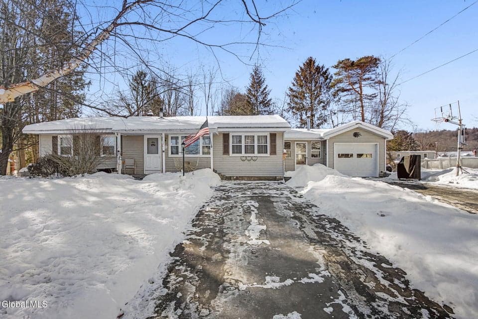 2013 Piney Point Road, photo 2